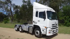 2015 UD QUON GW26.420