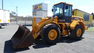 2005 HYUNDAI HL740-7