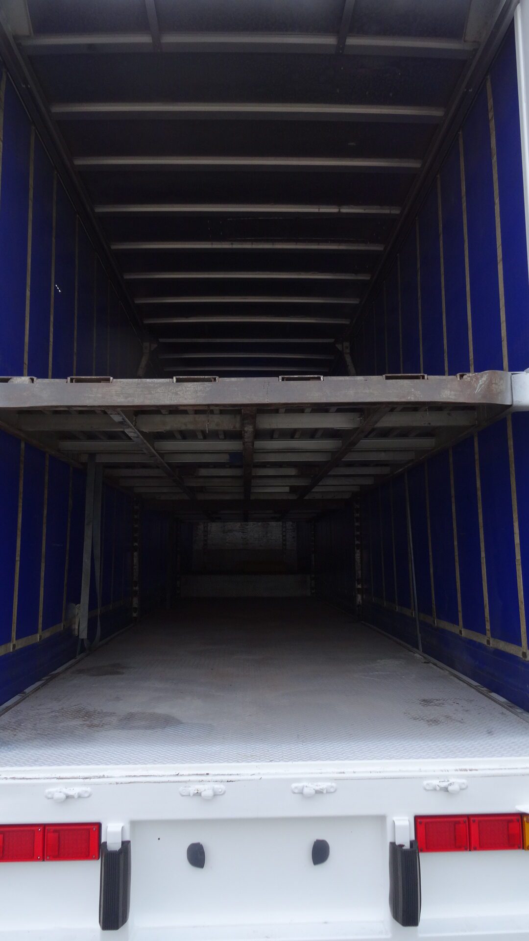 2005 VAWDREY image 18